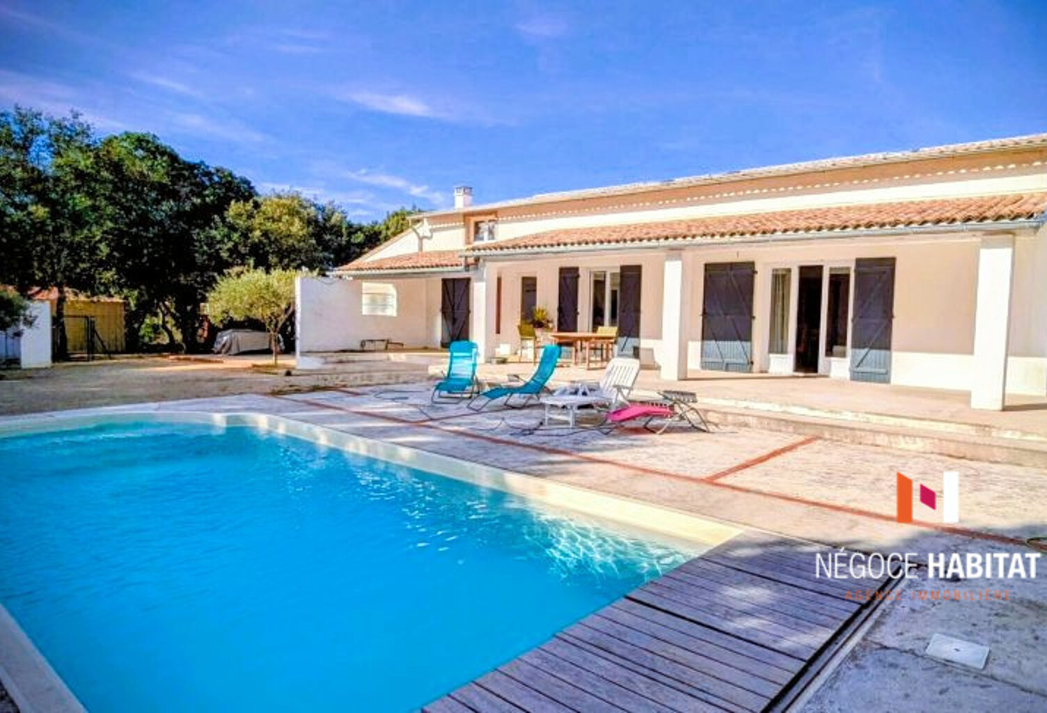PROPRIETE TROIS LOGEMENTS SUR 5000 M2 DE TERRAIN CLOS AVEC P — photo 1