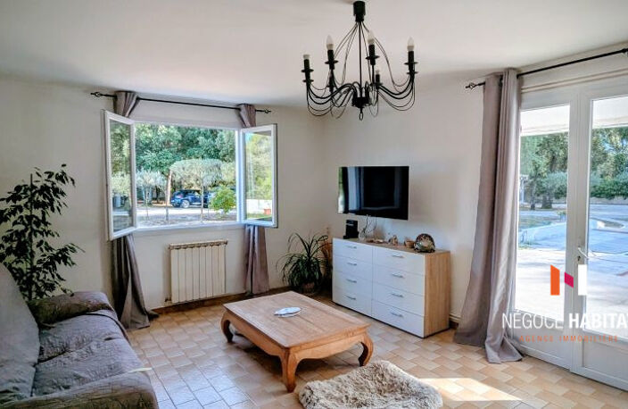 PROPRIETE TROIS LOGEMENTS SUR 5000 M2 DE TERRAIN CLOS AVEC P — photo 4