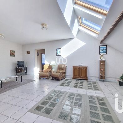 Maison 9 pièces 452000 €