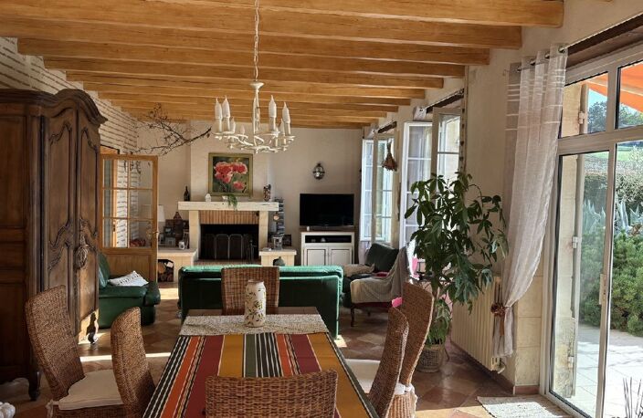 Maison 8 pièces 230 m&sup2; — photo 3