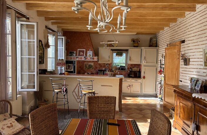 Maison 8 pièces 230 m&sup2; — photo 4