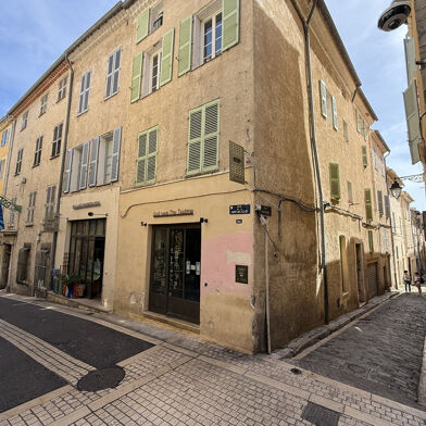 Immeuble  595000 €