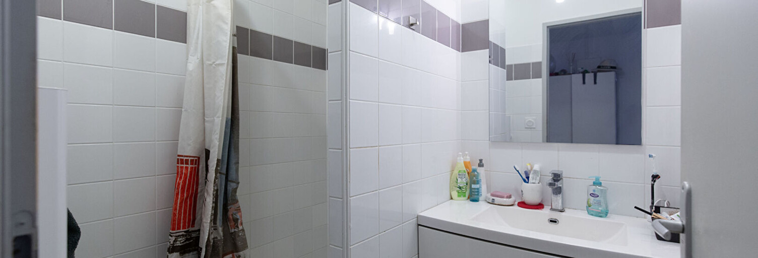 Immeuble  247 m² à vendre à Tarbes (65000)