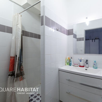 Immeuble  255500 €