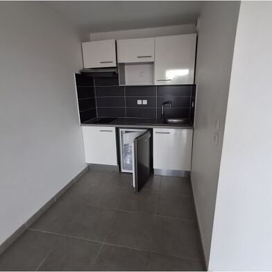 Appartement 2 pièces 597 €