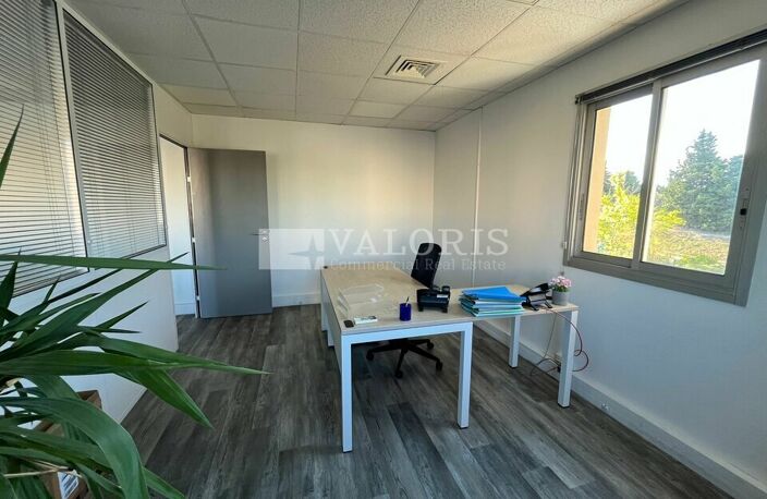BUREAUX à LOUER — photo 5