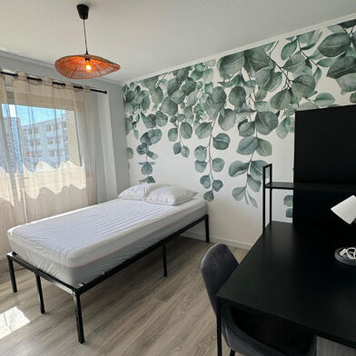 Appartement 7 pièces 490 €