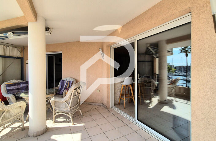 Appartement PORT Fréjus 4 pièces 76 m2 Garage — photo 3