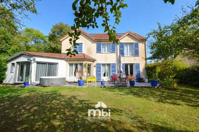 Maison 8 pièces 504000 €