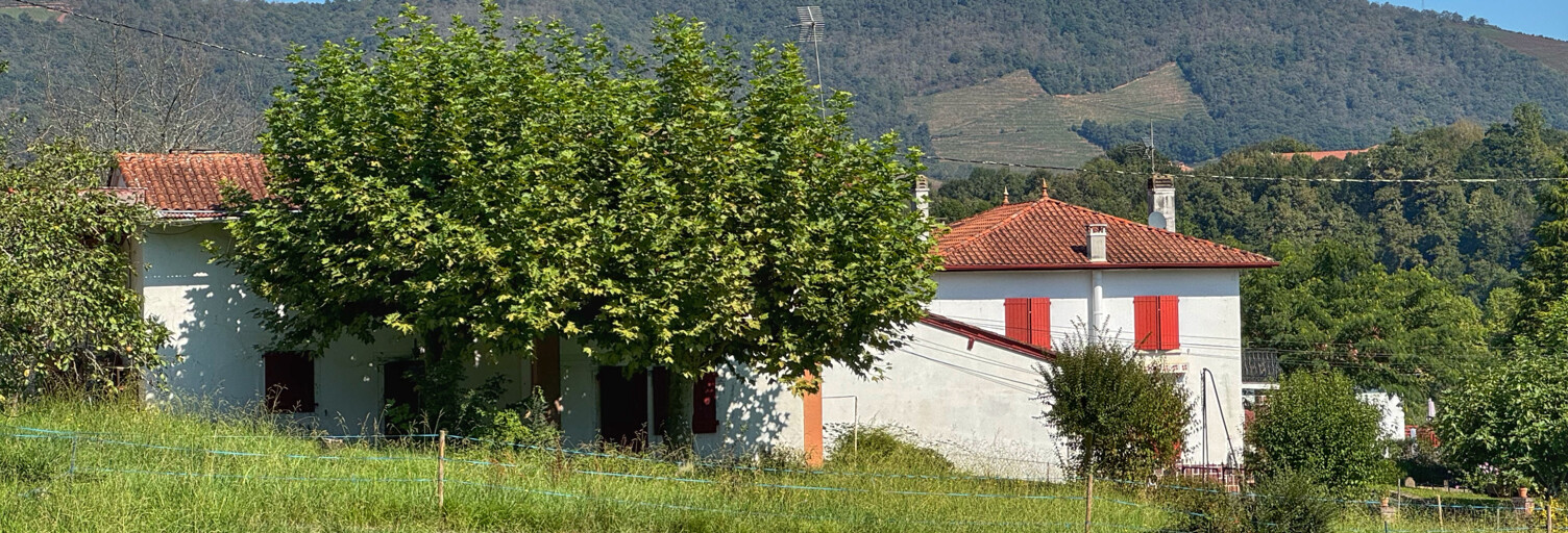 Terrain  933 m² à vendre à Saint-Jean-Pied-de-Port (64220)