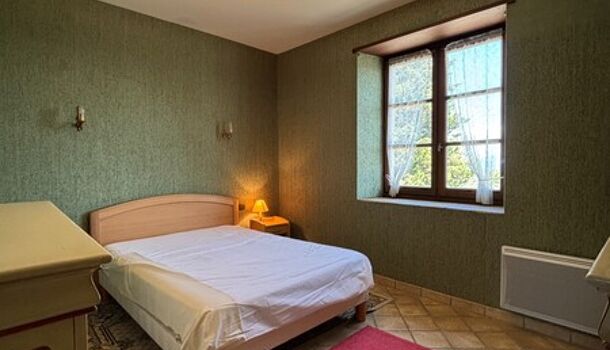 Villa / Maison 6 pièces  à vendre Rochemaure 07400