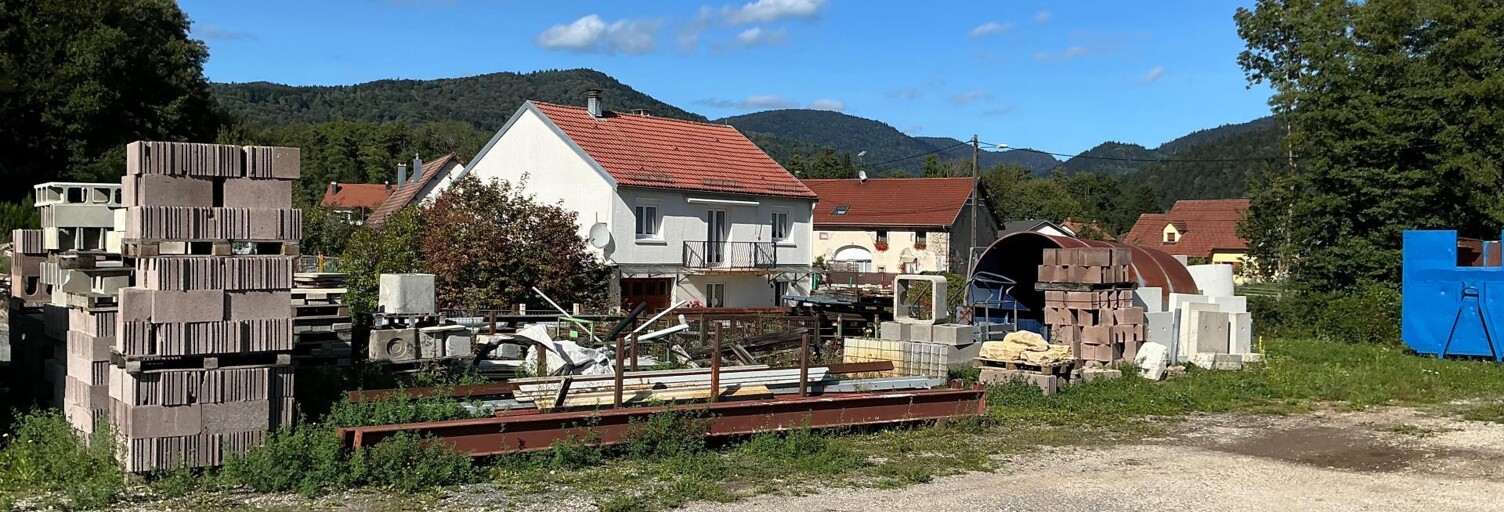 Terrain  1000 m² à vendre à Plancher-Bas (70290)