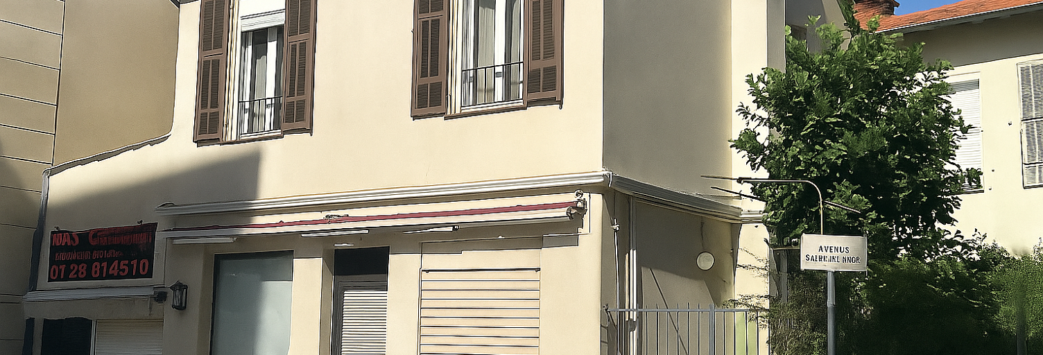 Divers  180 m² à vendre à Nice (06100)