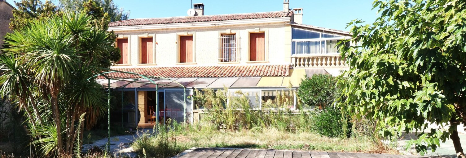 Maison 9 Pièces 215 m² à vendre à Sénas (13560)