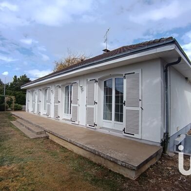 Maison 6 pièces 220000 €