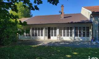 Commerce  750 m² à vendre à Sept-Saulx (51400)