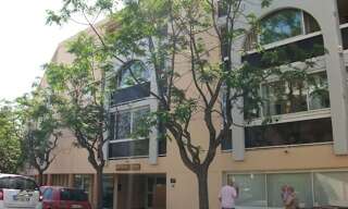 Garage   m² à louer à Sanary-sur-Mer (83110)