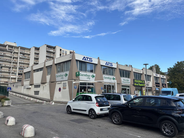 A louer Local Professionnel/Bureaux 87 m2 — photo 1