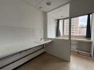 A louer Local Professionnel/Bureaux 87 m2 — photo 4