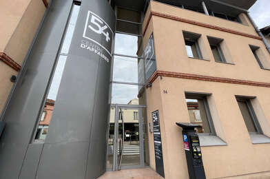 Bureau  360000 €