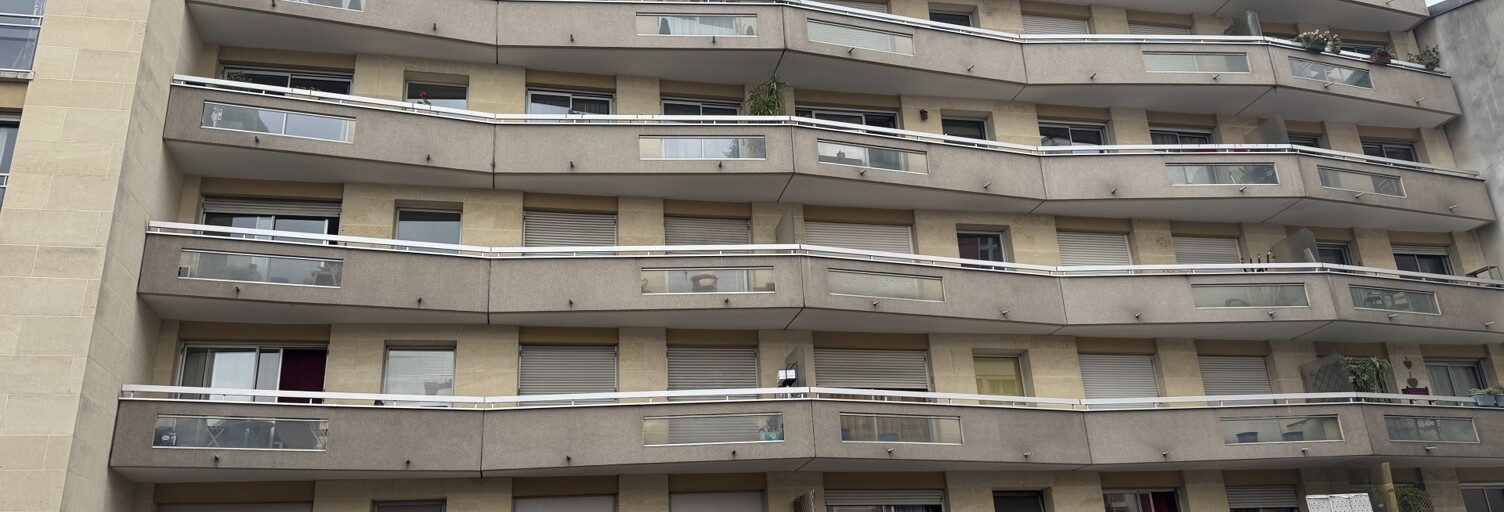 Garage  12 m² à vendre à Paris 18 (75018)