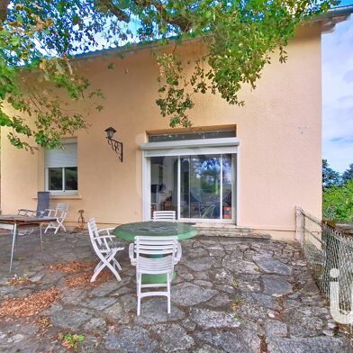 Maison 7 pièces 210000 €