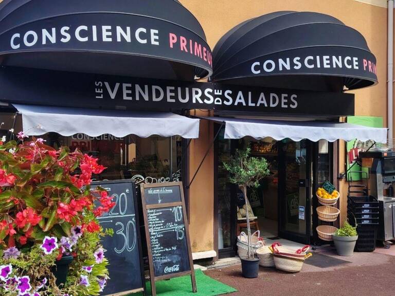 Vente Boutique/Local commercial 60 m&sup2; — photo 1