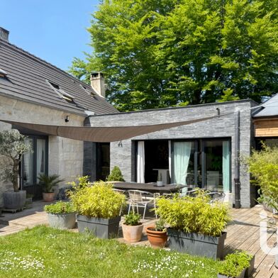Maison 7 pièces 499000 €