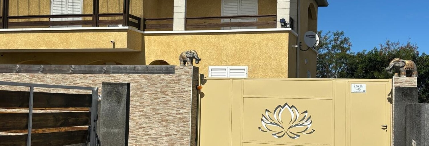 Maison 5 Pièces 140 m² à vendre à Saint-Pierre (97410)