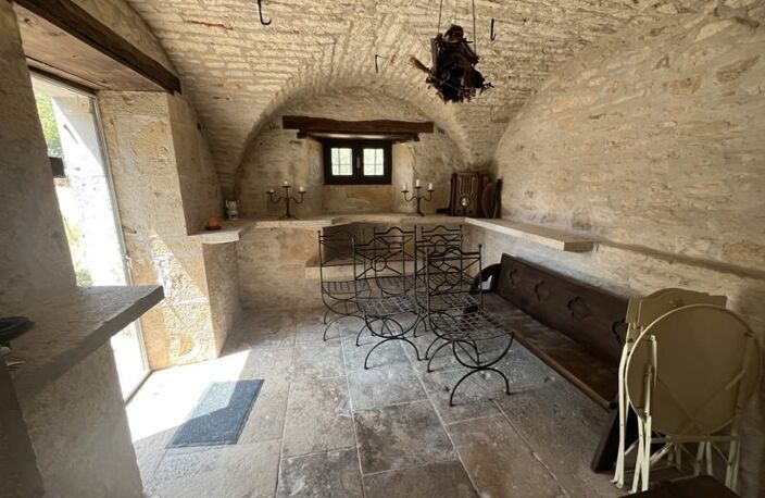 Maison en pierre de 6 pièces principales — photo 5