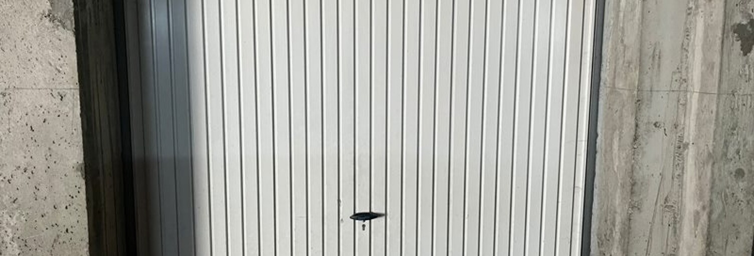 Garage   m² à vendre à Caluire-et-Cuire (69300)