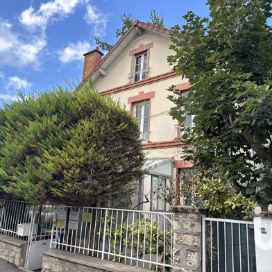 Maison 5 pièces 599000 €