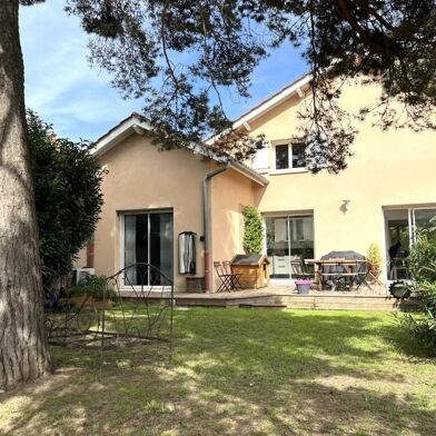 Maison 7 pièces 750000 €