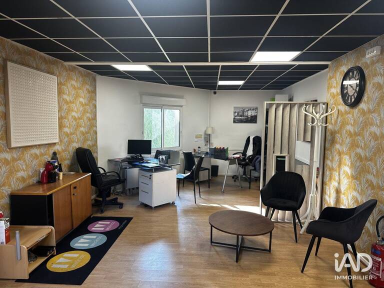 Location Bureaux 70 m&sup2; — photo 1