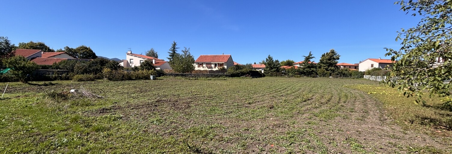 Terrain  1291 m² à vendre à Châteaugay (63119)