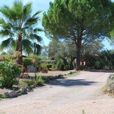 Maison 5 pièces 549000 €