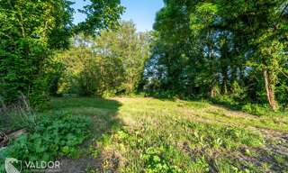 Terrain  566 m² à vendre à Les Chères (69380)