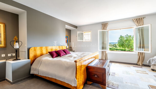Villa / Maison 6 pièces  à vendre Grimaud 83310