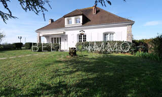 Maison 8 Pièces 227 m² à vendre à Savonnières (37510)