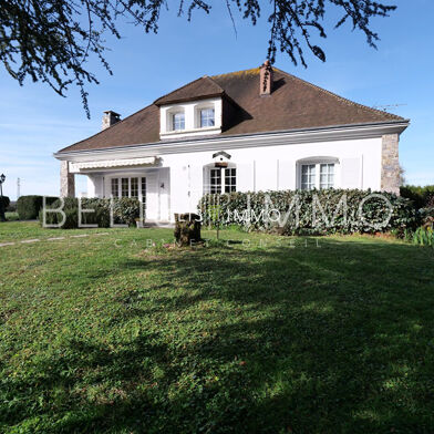Maison 8 pièces 549950 €