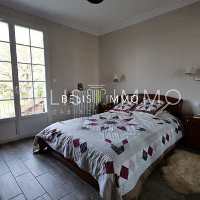 Maison 8 pièces 549950 €