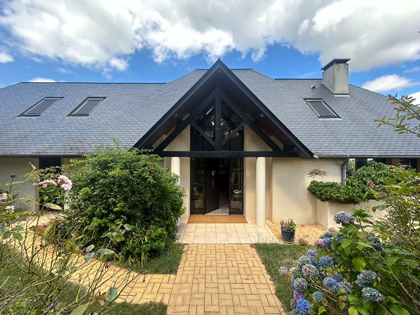 Villa / Maison  T8 à vendre Pau 64000