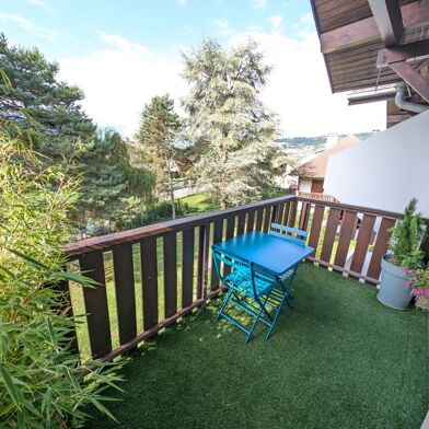 Appartement 4 pièces 299900 €