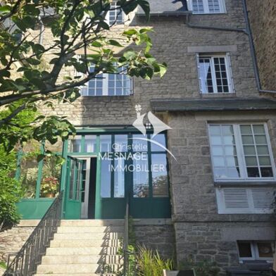 Maison 8 pièces 978500 €