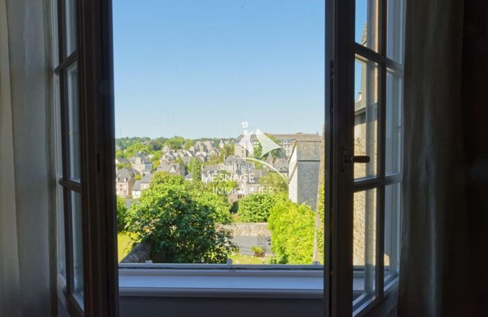 DINAN CENTRE VILLE HISTORIQUE - Maison de caractère de 236 m — photo 4
