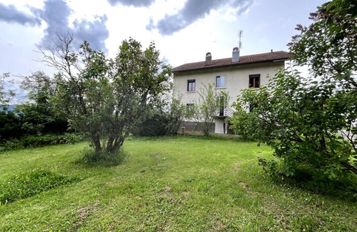 MAISON DE 316,95 M2 9 PIECES SUR 5.52 ARES 149000 EUROS — photo 2
