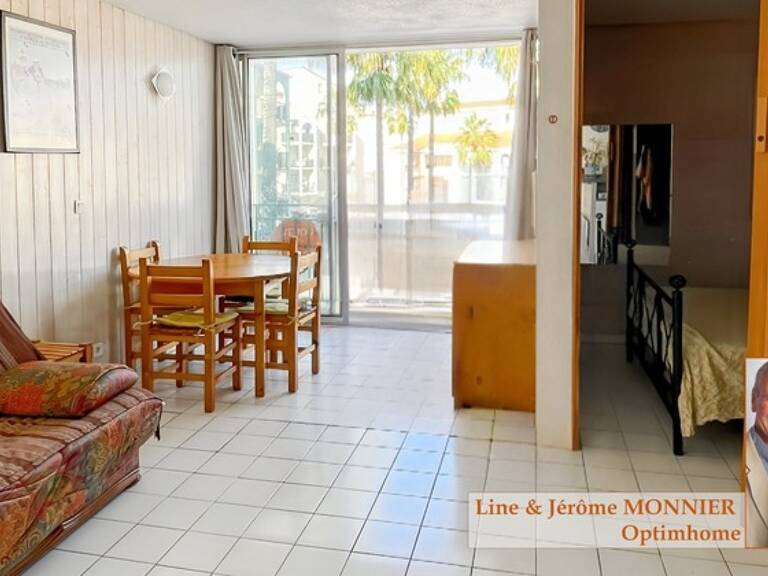 Appartement T2 cabine avec vue sur le port et la mer — photo 1