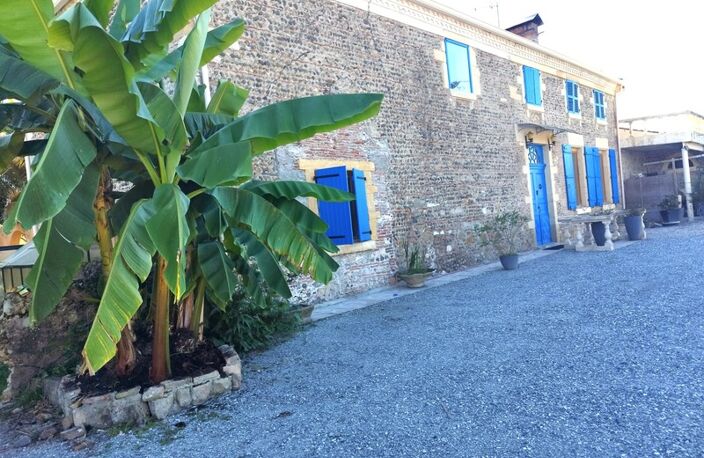 Maison de caractère 10 pièces avec piscine, dépendance et greniers aménageable (idéal gîtes) à SAINT SEVER (40) — photo 3