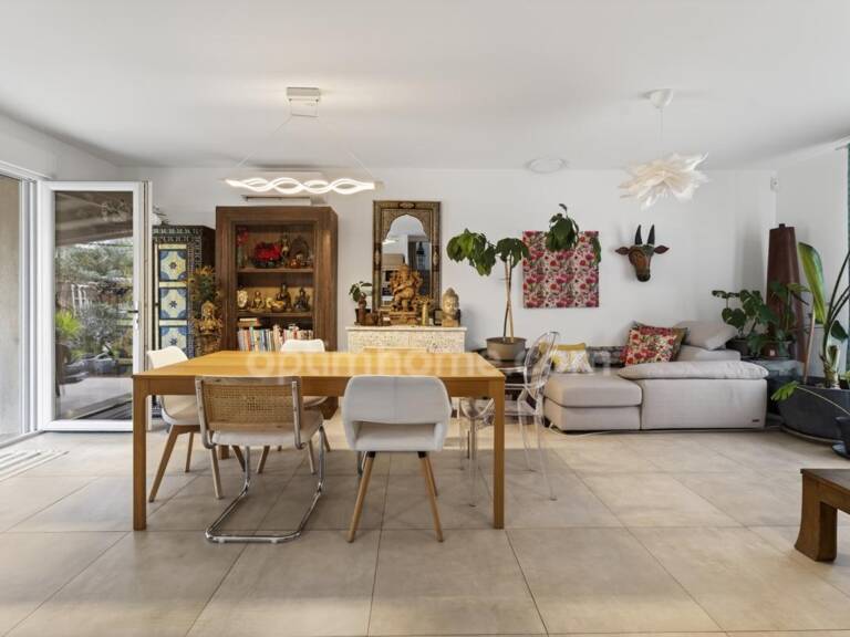 Maussane-les-Alpilles – Maison rénovée, à deux pas du village — photo 1