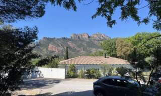 Terrain  710 m² à vendre à Roquebrune-sur-Argens (83520)